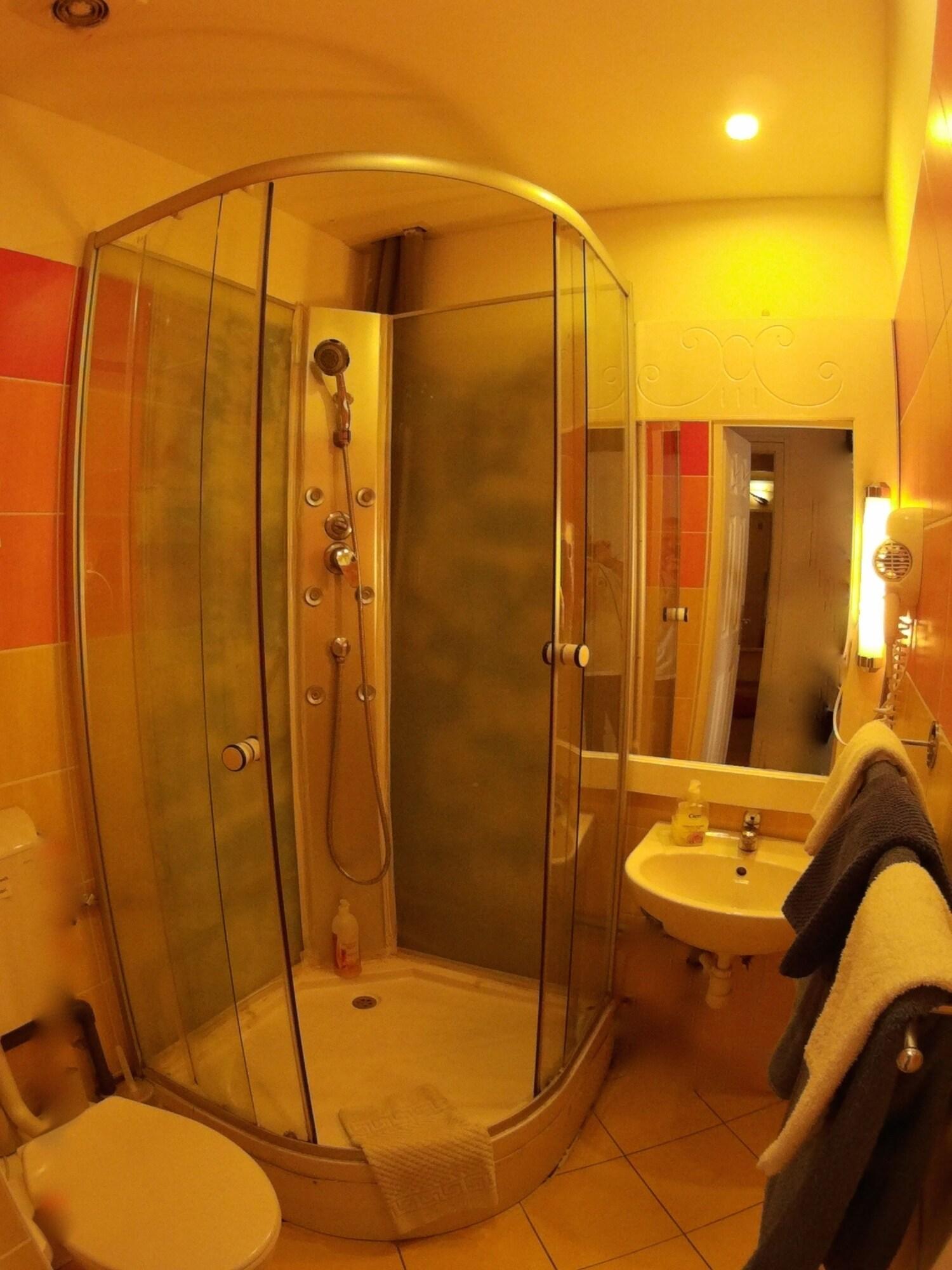 Europa Centerpoint Guesthouse Budapeşte Dış mekan fotoğraf