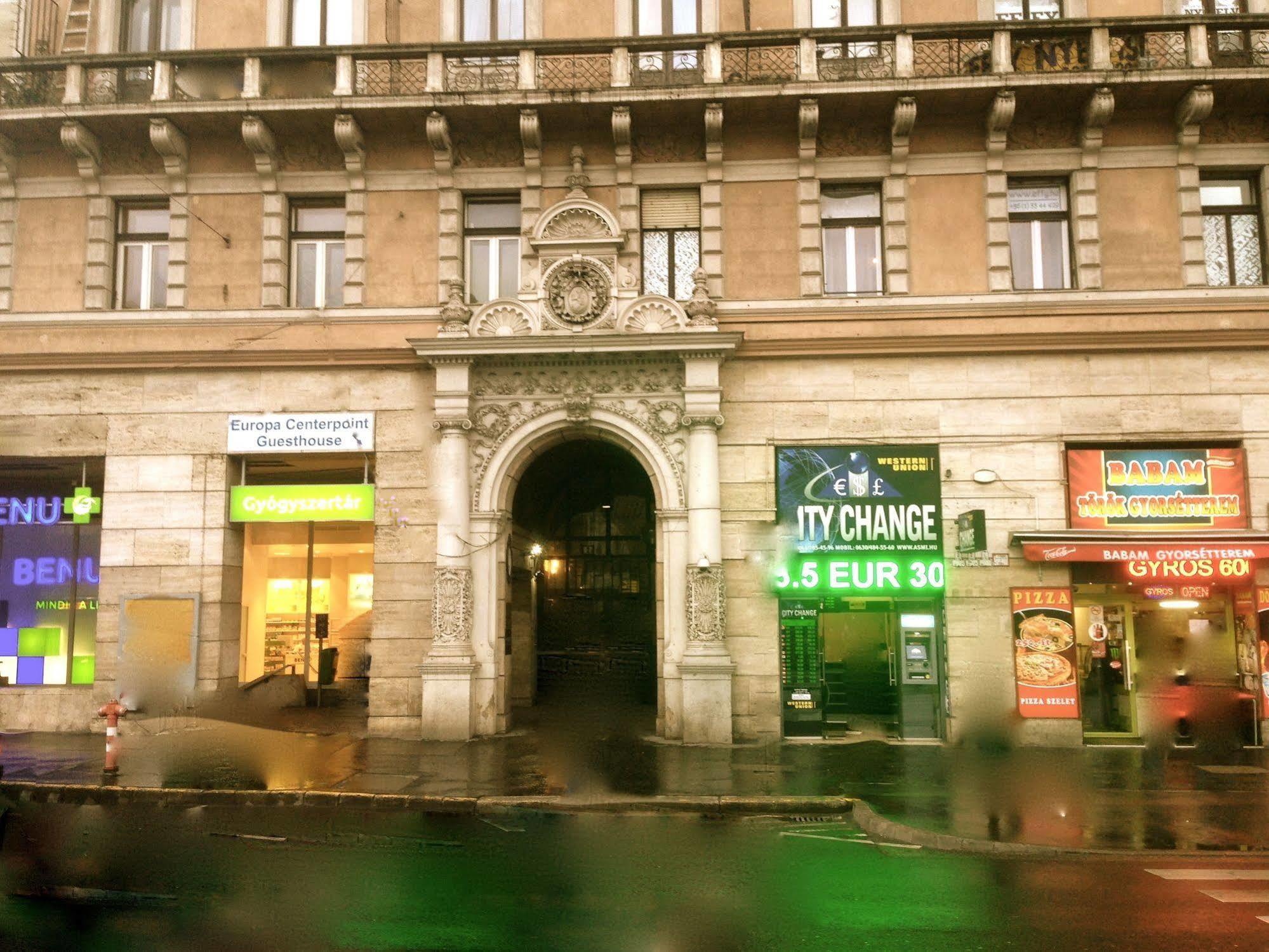 Europa Centerpoint Guesthouse Budapeşte Dış mekan fotoğraf
